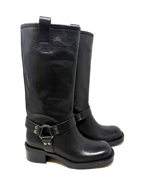 Biker in pelle  IL LACCIO | BIKERVACCHETTANERO